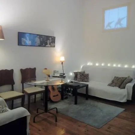 شقة Bright And Comfortable Room *